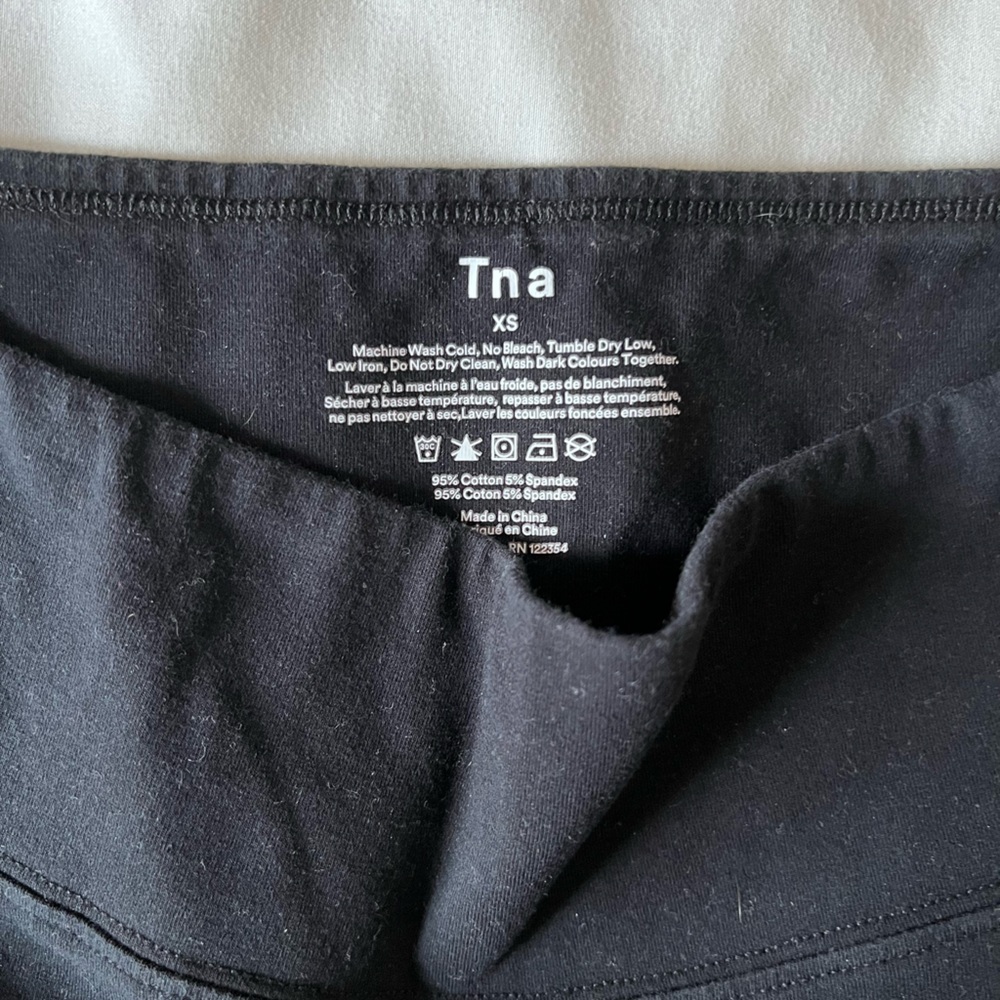 TNA capris - Picture 2 of 2